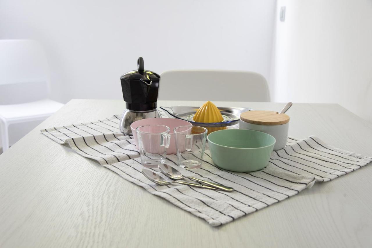 Youhosty - Paoli 3 Milano Ngoại thất bức ảnh