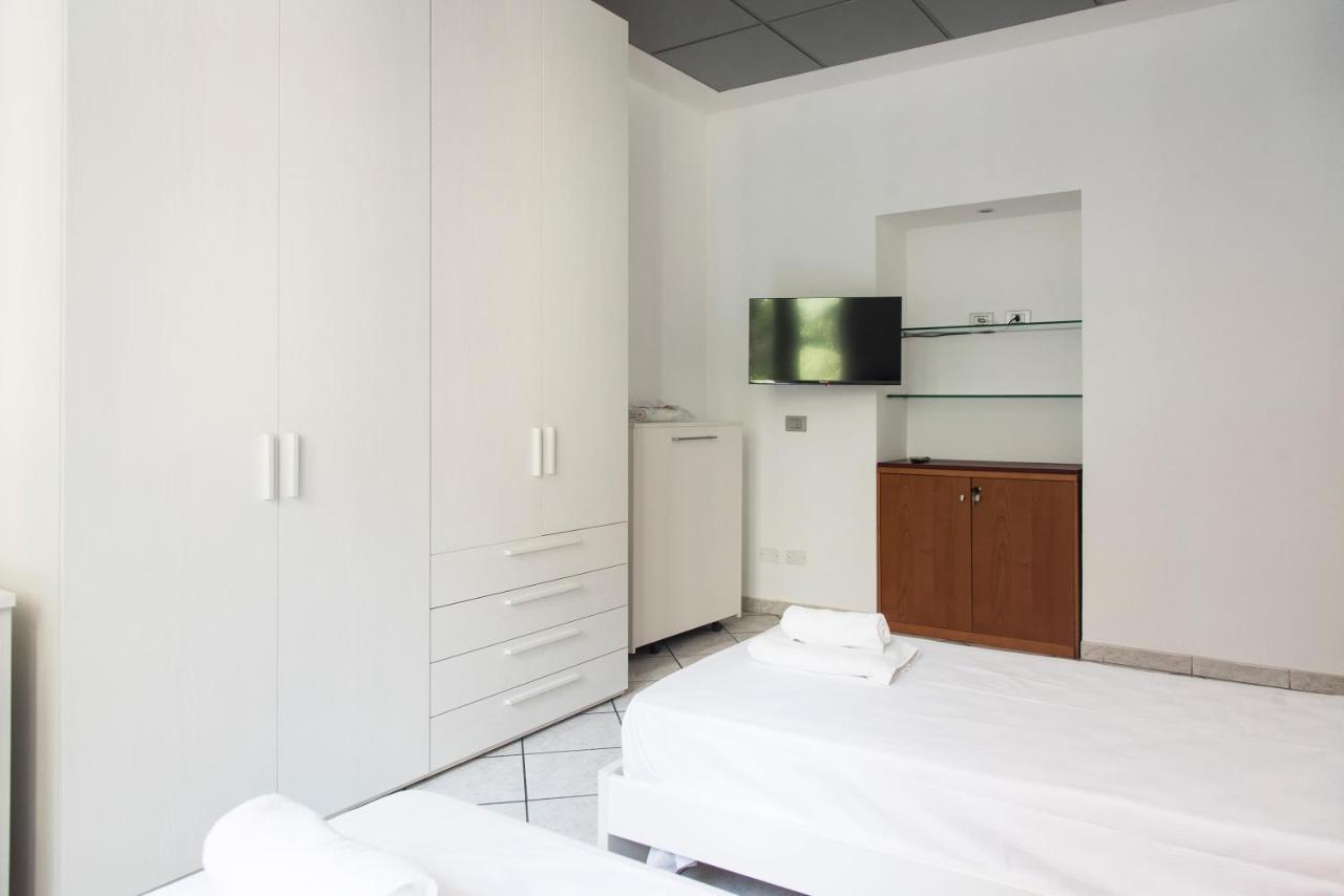 Youhosty - Paoli 3 Milano Ngoại thất bức ảnh